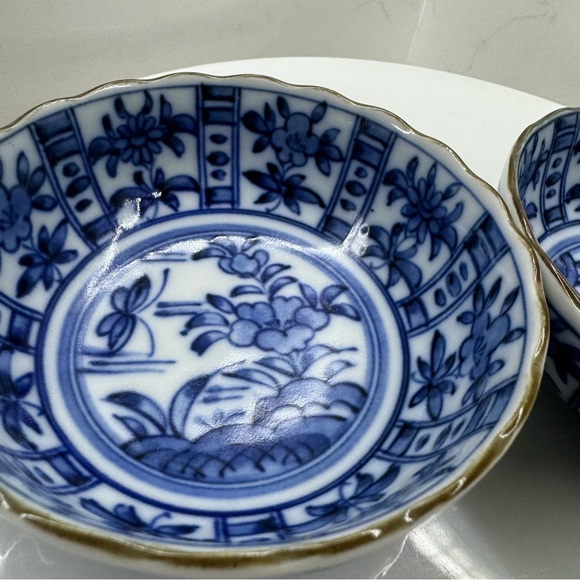Set of two- blue and white classic rice bowls - Picture 4 of 7